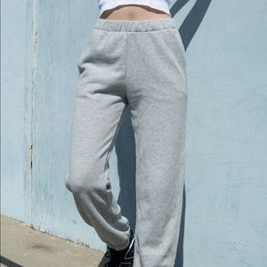 brandy melville rosa sweatpants